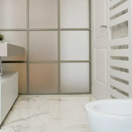 Joivy Splendid 3br With Parking And Terrace In Διαμέρισμα *