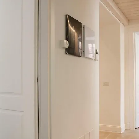 Joivy Splendid 3br With Parking And Terrace In Διαμέρισμα Όπως
